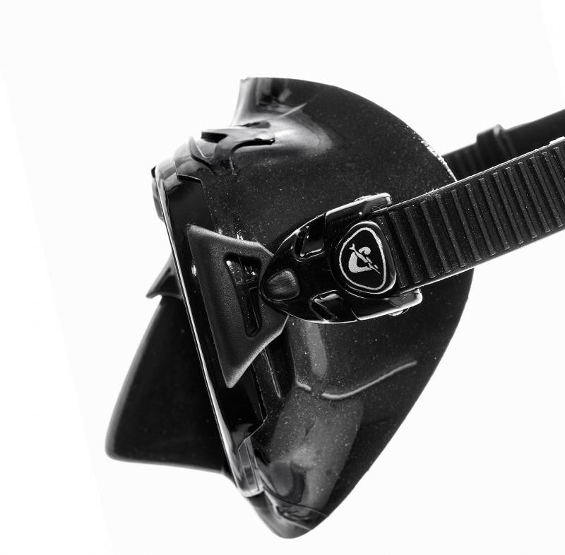 Silicone Mask Air Black