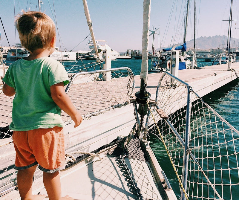 Polyamide railing net