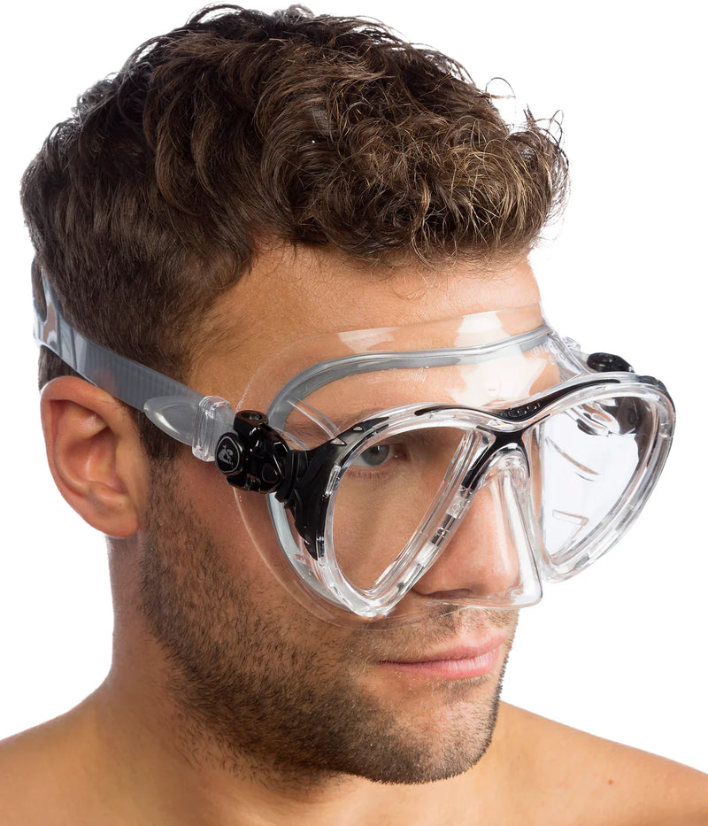 Big Eyes Evolution Crystal Mask With crystal silicone skirt