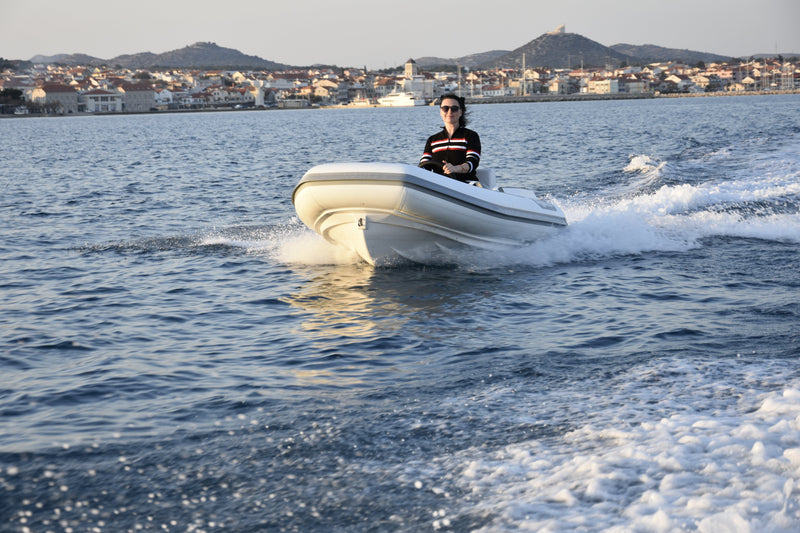 Agilis Jet tender 280